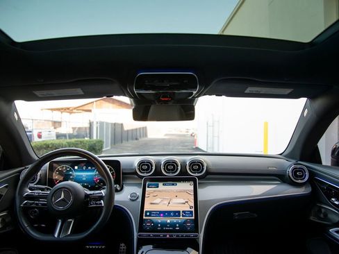 Used 2024 Mercedes-Benz CLE 300 4MATIC Coupe image 23