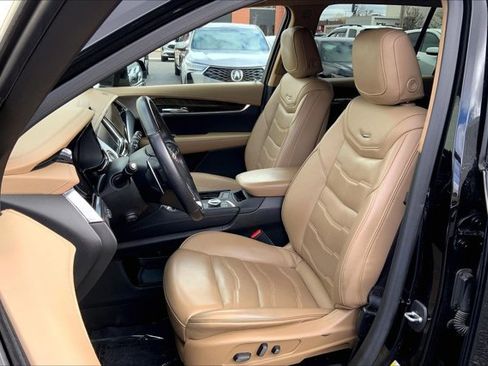 Used 2022 Cadillac XT6 Sport w/ Platinum Package image 25