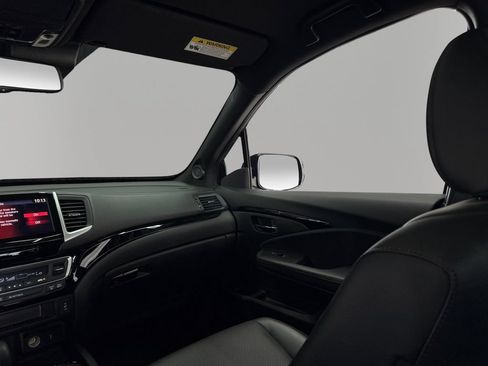 Used 2019 Honda Ridgeline Black Edition image 25