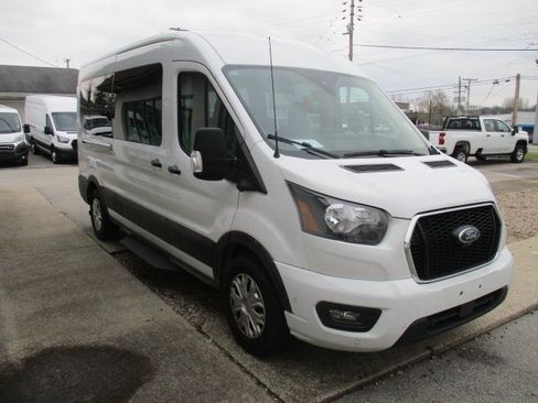 Used 2023 Ford Transit 350 XLT image 3