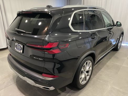 Certified 2024 BMW X5 xDrive40i w/ Parking Assistance Package AWD/4WD image 6