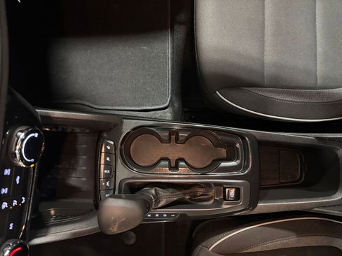 Used 2025 Chevrolet TrailBlazer LT image 40