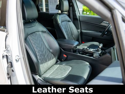 Certified 2025 Kia Sportage X-Pro AWD/4WD image 9
