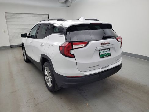 Used 2023 GMC Terrain SLE w/ Driver Convenience Package AWD/4WD image 5