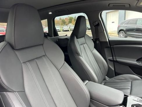 Used 2025 Audi Q6 e-tron Premium Plus w/ Premium Plus image 26
