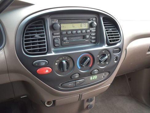 Used 2000 Toyota Tundra SR5 image 16