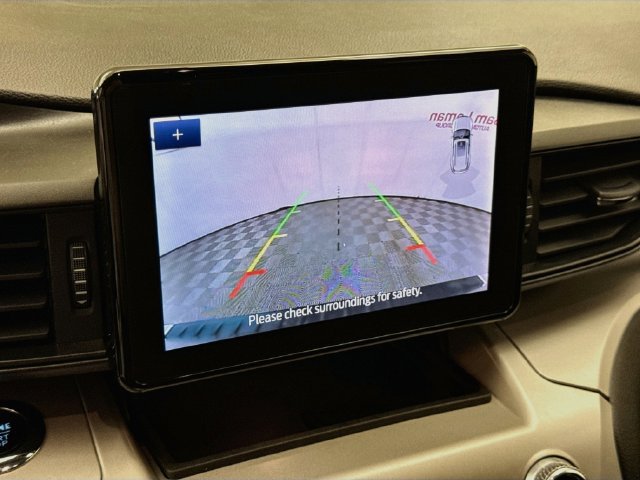 Used 2024 Ford Explorer XLT RWD image 14
