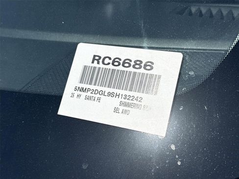 Used 2025 Hyundai Santa Fe SEL AWD/4WD image 30