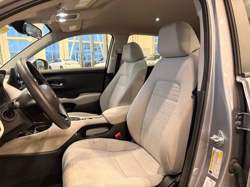 Used 2024 Honda HR-V LX image 11