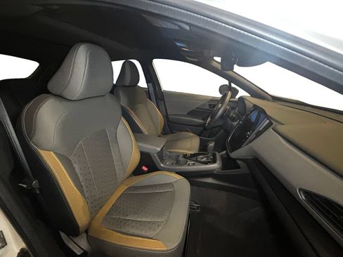 Used 2024 Subaru Crosstrek 2.5i Sport AWD/4WD image 15