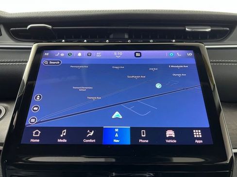 Used 2023 Jeep Grand Cherokee Limited image 32