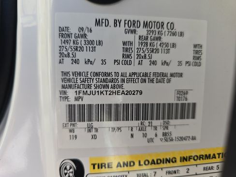 Used 2017 Ford Expedition Limited w/ Equipment Group 301A image 39