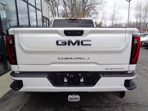 Used 2025 GMC Sierra 3500 Denali Ultimate image 6