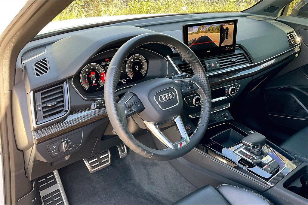 Used 2024 Audi SQ5 Premium Plus w/ Premium Plus Package AWD/4WD image 14