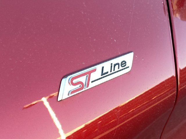 Used 2025 Ford Explorer ST-Line RWD image 9