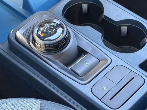 Certified 2025 Ford Maverick XLT image 21