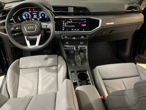 Used 2025 Audi Q3 2.0T Premium w/ Convenience Package image 12