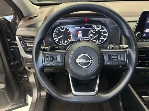 Used 2023 Nissan Rogue S AWD/4WD image 24