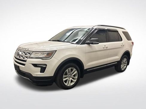 Used 2019 Ford Explorer XLT w/ Equipment Group 201A AWD/4WD image 1