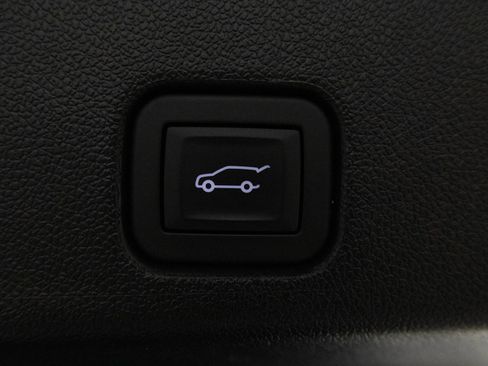 Certified 2025 GMC Acadia Elevation image 36