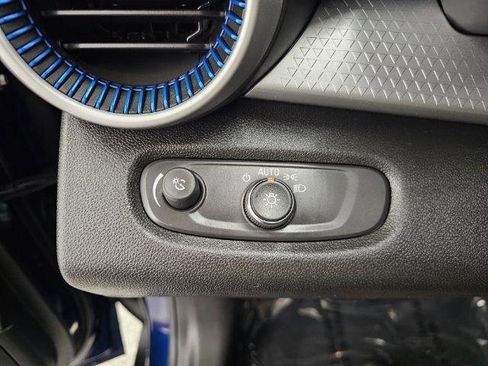 Used 2024 Chevrolet Trax LS image 14