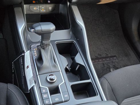 New 2026 Kia Sorento LX FWD image 31