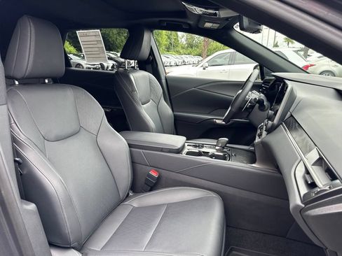 Certified 2025 Lexus RX 350 AWD/4WD image 21