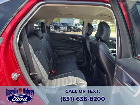 Used 2018 Ford Edge SEL w/ Equipment Group 201A AWD/4WD image 41