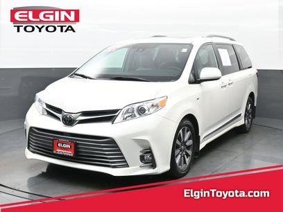 Used 2020 Toyota Sienna XLE w/ XLE Navigation Package