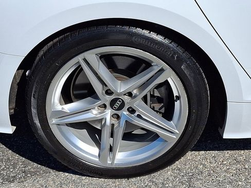 Certified 2022 Audi A5 2.0T Premium Plus w/ Premium Plus AWD/4WD image 8