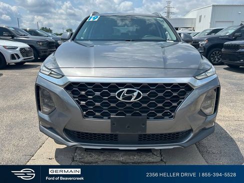 Used 2019 Hyundai Santa Fe SEL AWD/4WD image 3