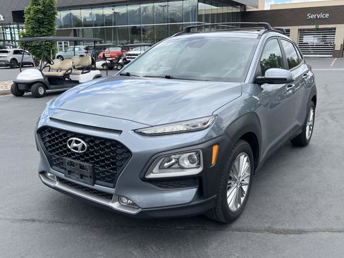 Certified 2021 Hyundai Kona SEL Plus AWD/4WD image 2