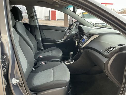 Used 2013 Hyundai Accent GS image 11