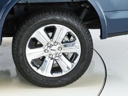 Used 2020 Ford F150 Lariat w/ Equipment Group 502A Luxury AWD/4WD image 9