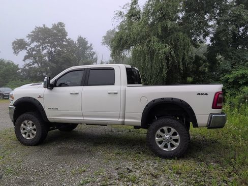 Used 2023 RAM 2500 Laramie AWD/4WD image 4