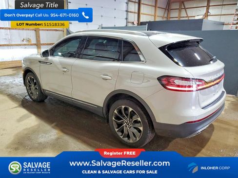 Used 2021 Lincoln Nautilus Reserve AWD/4WD image 3