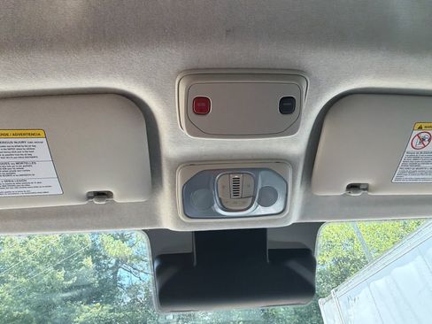 Used 2025 RAM ProMaster 2500 w/ Convenience Group FWD image 27
