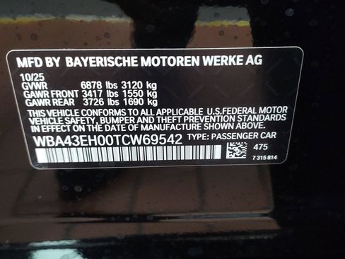 Used 2026 BMW 750e xDrive AWD/4WD image 16