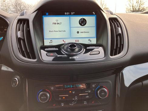 Used 2017 Ford Escape Titanium w/ Equipment Group 301A image 19