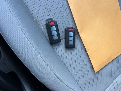 Used 2015 Mitsubishi Outlander Sport SE image 18