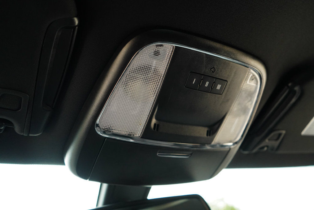 Used 2023 Dodge Charger GT RWD image 12