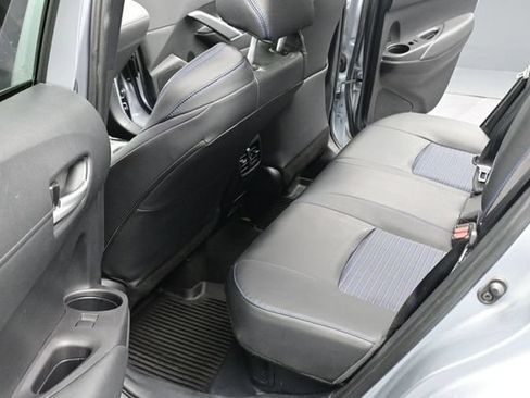 Used 2024 Toyota Corolla Cross AWD Hybrid w/ Convenience Package image 17