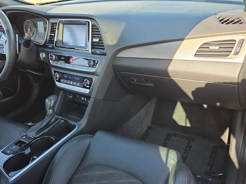 Used 2019 Hyundai Sonata Sport w/ Tech Package 03 FWD image 16