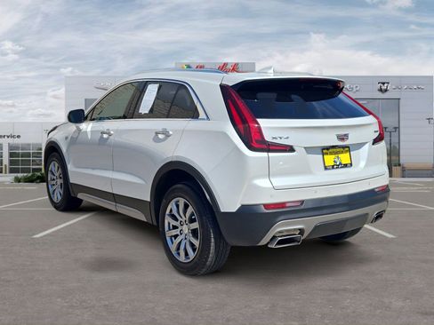Used 2023 Cadillac XT4 Premium Luxury w/ Driver Assist Package FWD image 3
