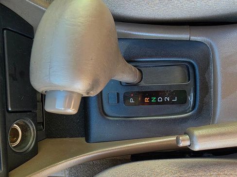 Used 2001 Toyota Camry CE image 40