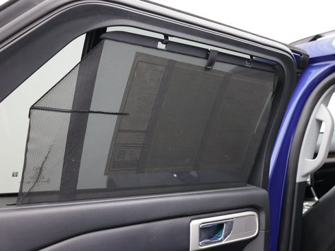 Used 2021 Ford Explorer Limited RWD image 35