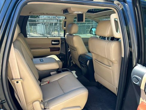 Used 2012 Toyota Sequoia Platinum AWD/4WD image 22