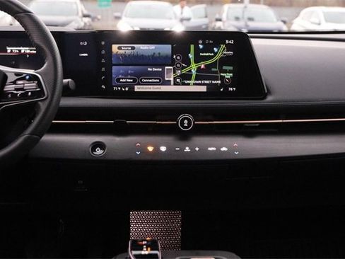 Certified 2023 Nissan Ariya AWD image 23