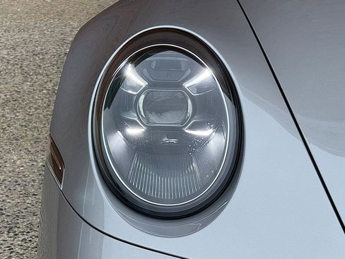 Certified 2022 Porsche 911 Turbo S image 12