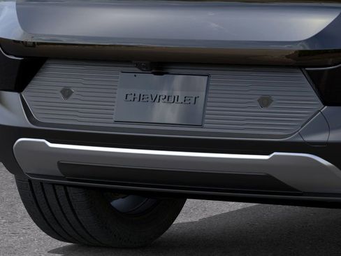 New 2025 Chevrolet Equinox EV LT w/ Convenience Package II FWD image 48